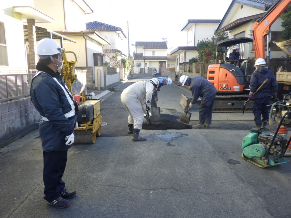 有限会社 大和工務店 下水道工事1-5