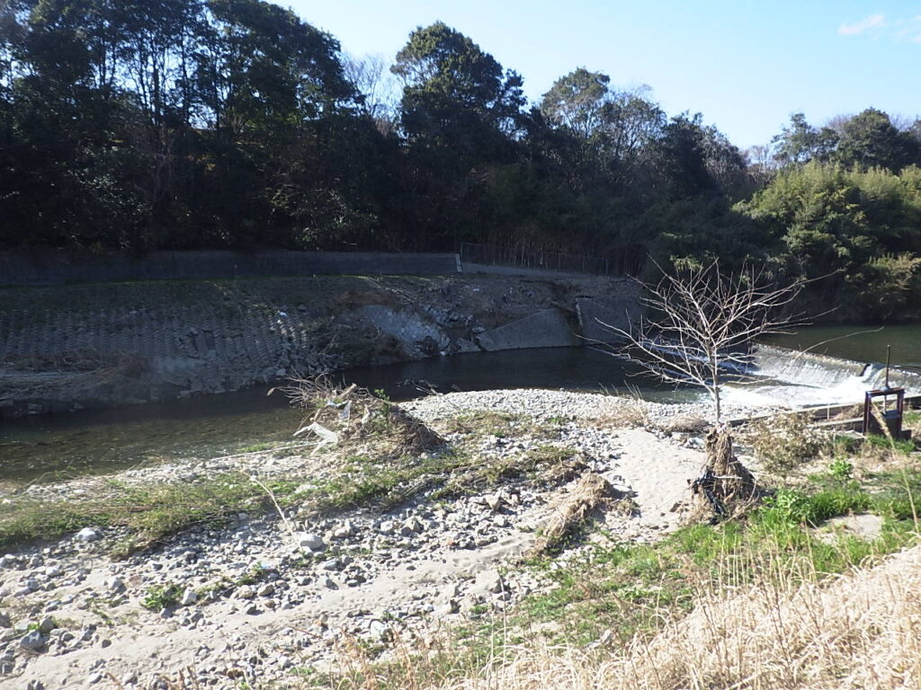 有限会社 大和工務店 河川災害復旧工事 着工前1-1